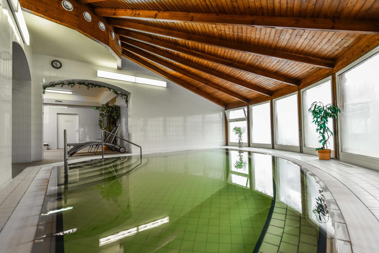 Aqua Hotel Termal Мошонмадьяровар Экстерьер фото
